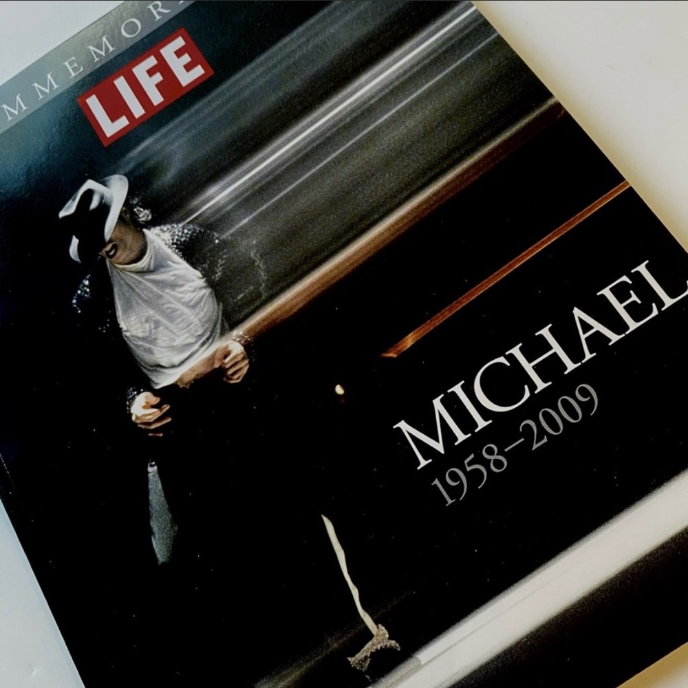 Collectors Michael Jackson LIFE BOOK - Picture 5 of 5